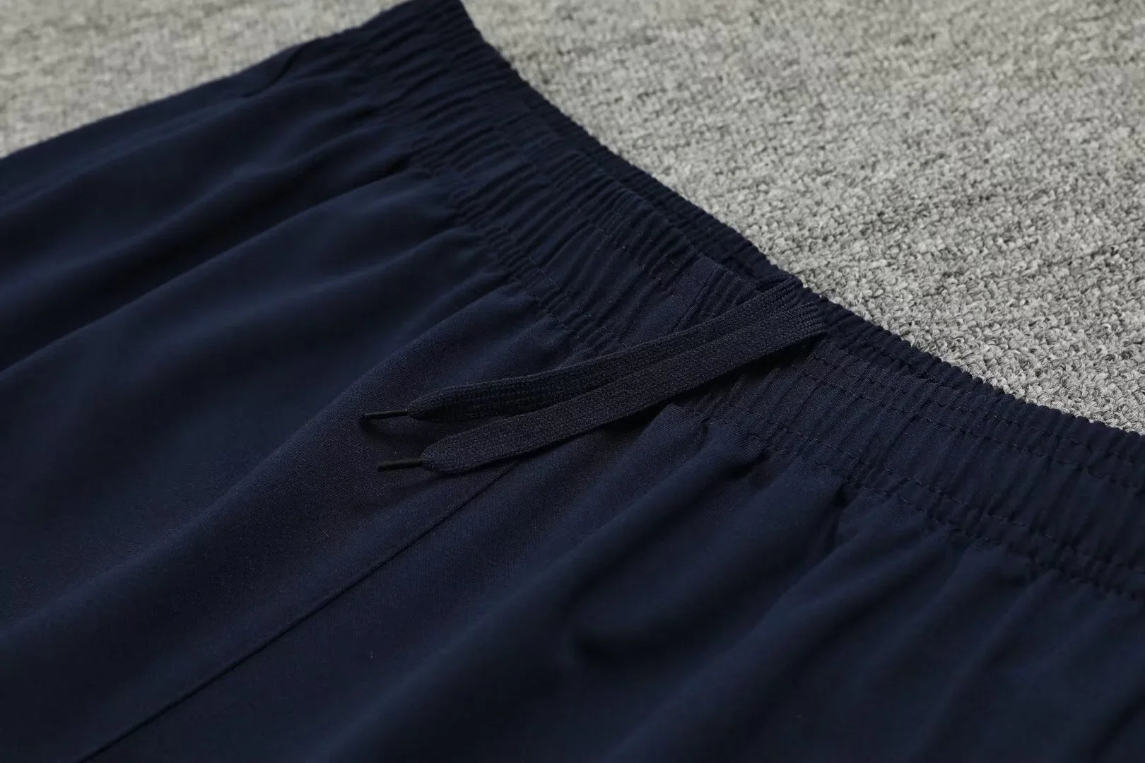 Adult Football Competition Training Uniform Set Half Zip Long Sleeve L-4XL Size Sports Wear Team Customization Kit